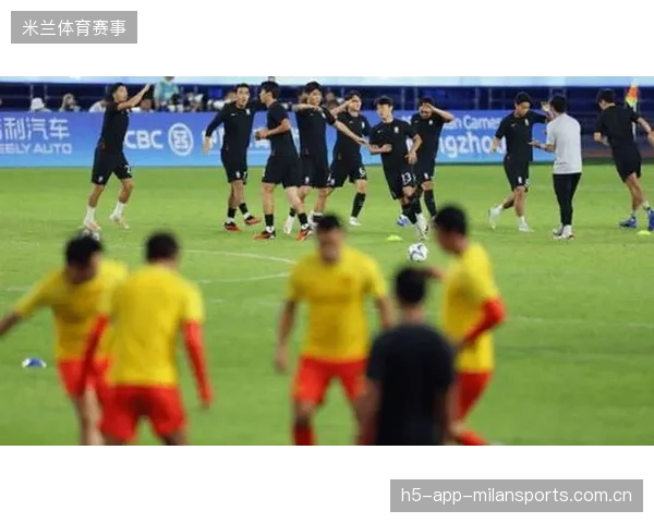 毛伟杰后场停球失误：球迷心中的“千年难题”解析